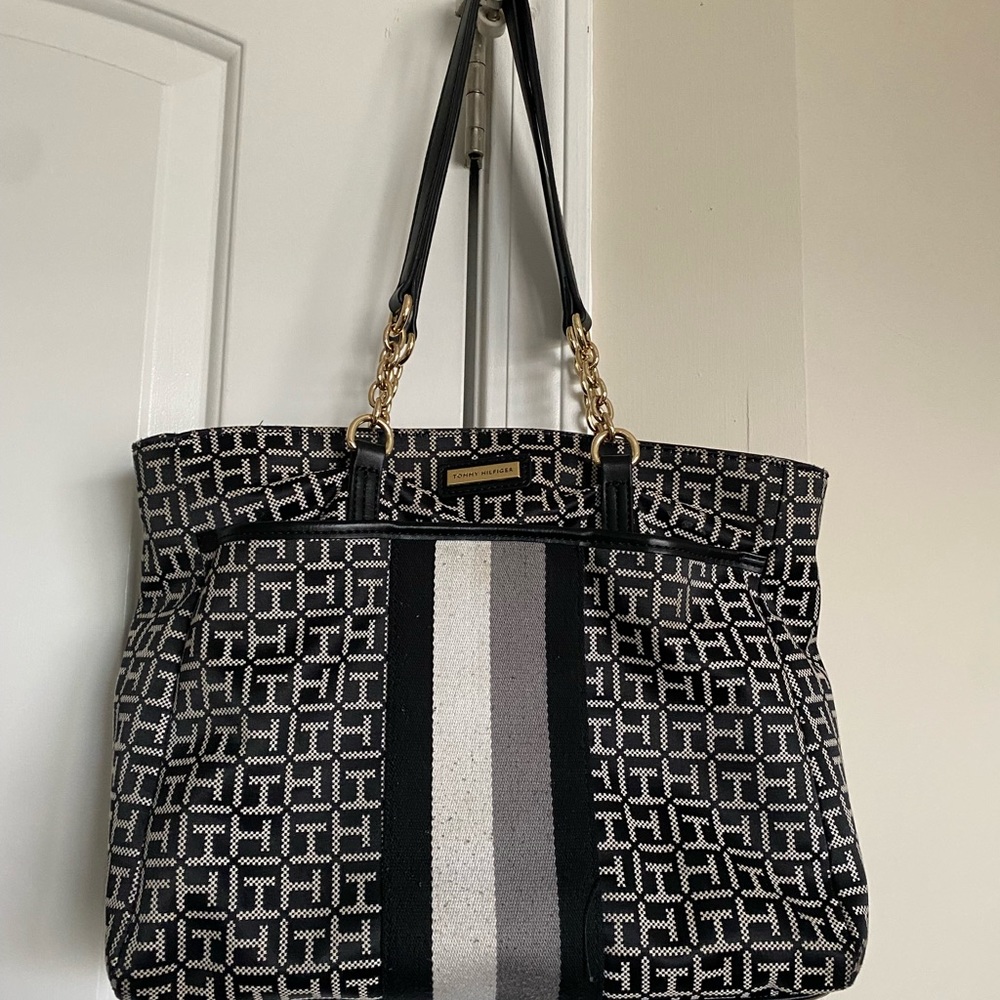 Tommy Hilfiger Purse